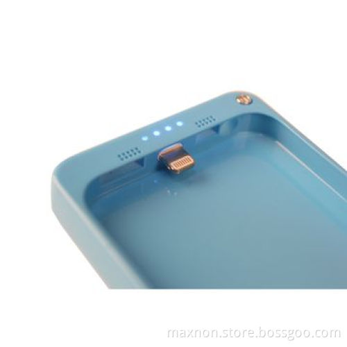 2,200mAh power bank case for iPhone 5, with kick stand